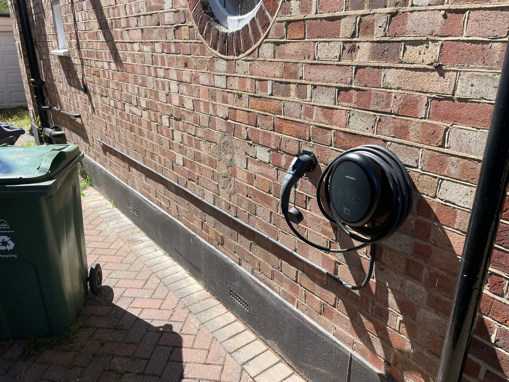 domestic ev charging point in Stanford-Le-Hope | Essex